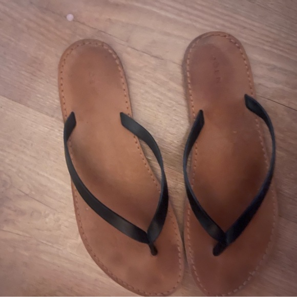 DÔEN SANDALS - Picture 12 of 12